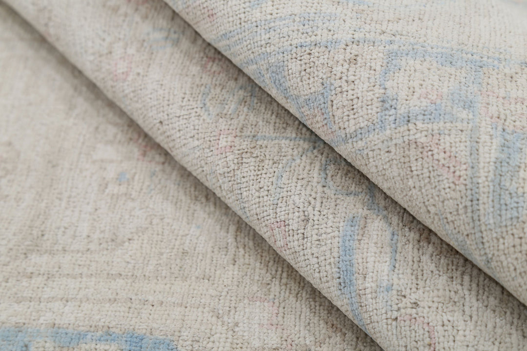 Hand Knotted Fine Serenity Wool Rug 6' 0" x 8' 8" - No. AT95596