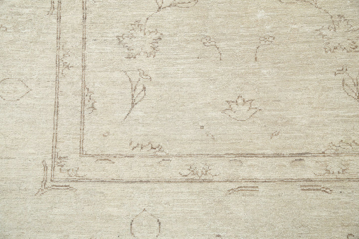 Hand Knotted Fine Serenity Wool Rug 5' 11" x 8' 7" - No. AT99098