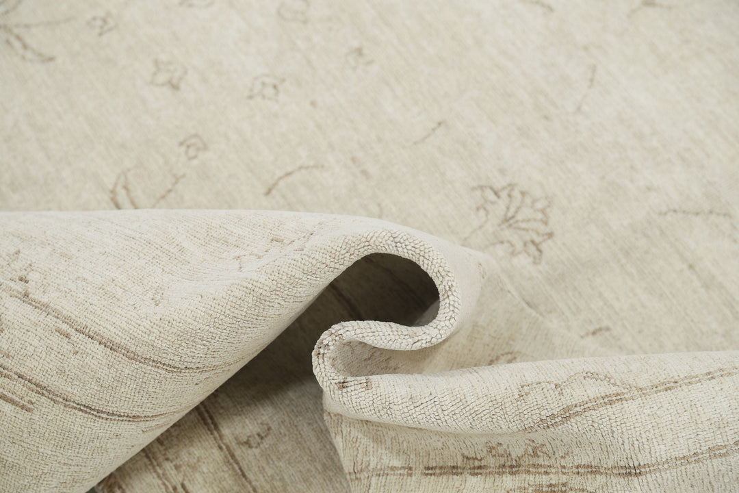 Hand Knotted Fine Serenity Wool Rug 5' 11" x 8' 7" - No. AT99098