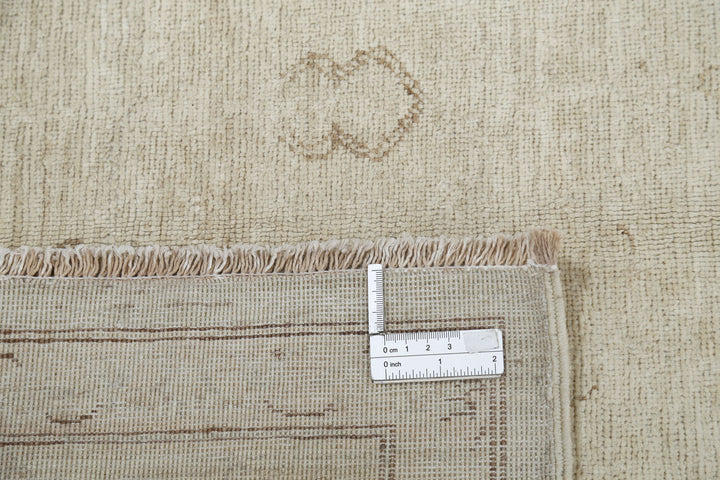 Hand Knotted Fine Serenity Wool Rug 5' 11" x 8' 7" - No. AT99098