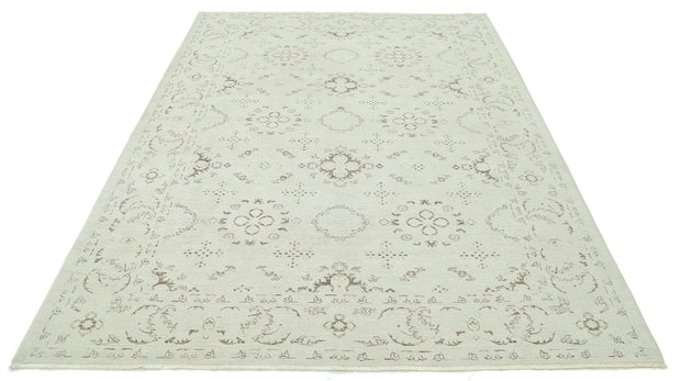 Hand Knotted Fine Serenity Wool Rug 6' 1" x 7' 7" - No. AT70553