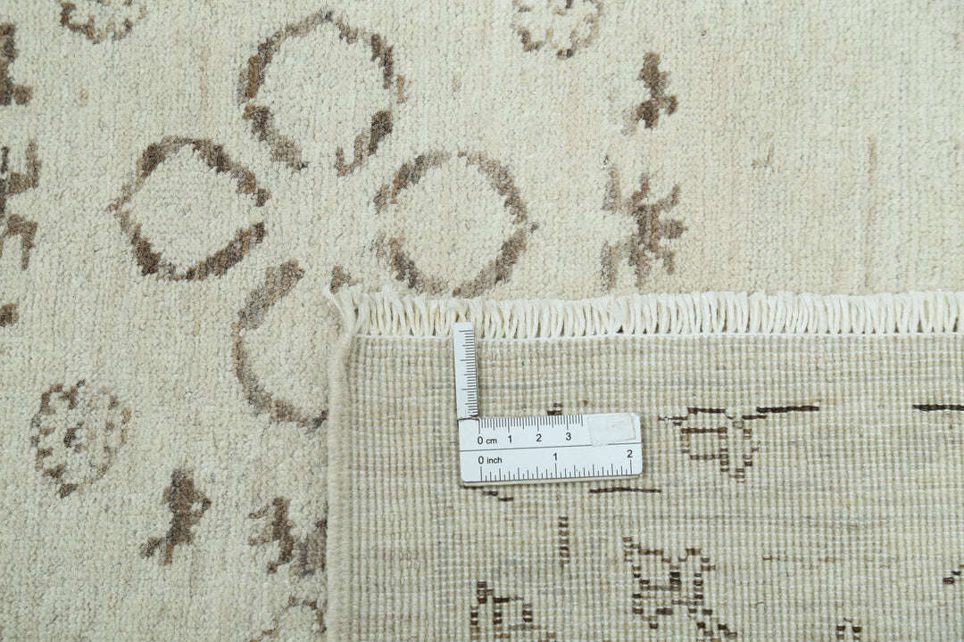 Hand Knotted Fine Serenity Wool Rug 6' 1" x 7' 7" - No. AT70553