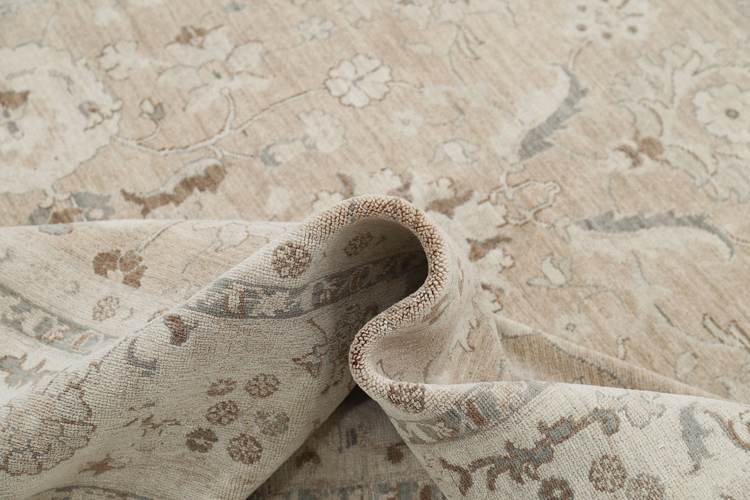 Hand Knotted Fine Serenity Wool Rug 8' 1" x 11' 2" - No. AT64527