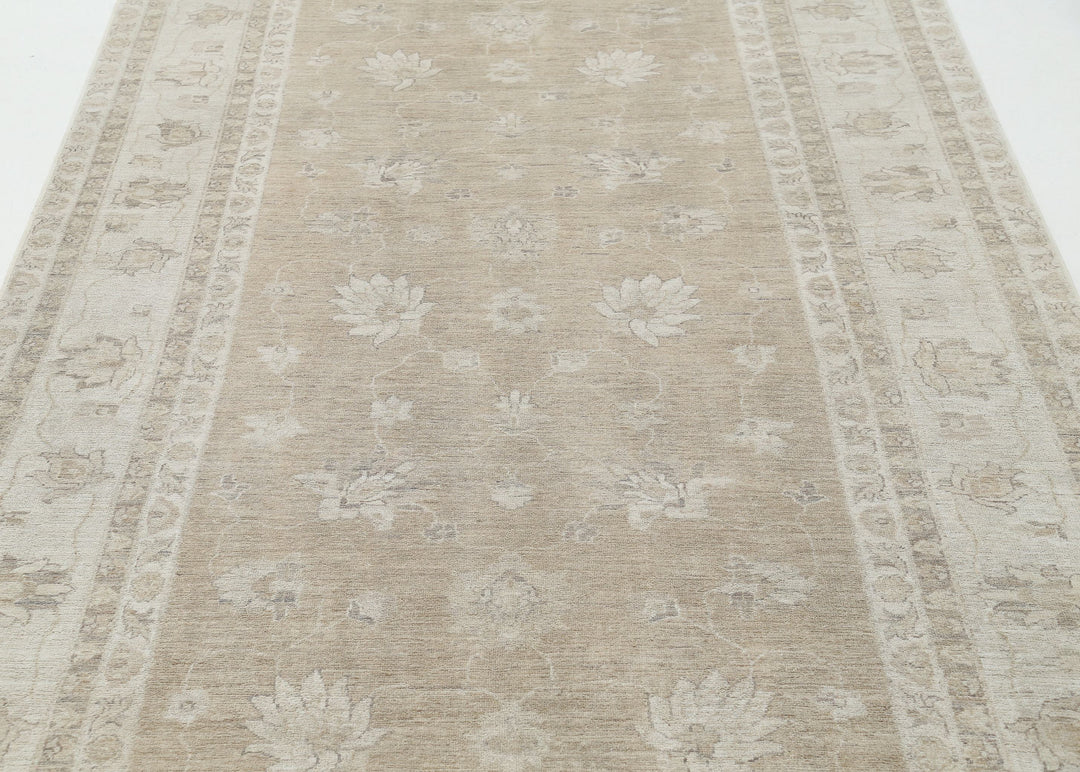 Hand Knotted Fine Serenity Wool Rug 4' 11" x 12' 2" - No. AT59202