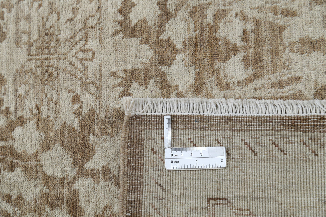 Hand Knotted Fine Serenity Wool Rug 4' 0" x 13' 4" - No. AT90452