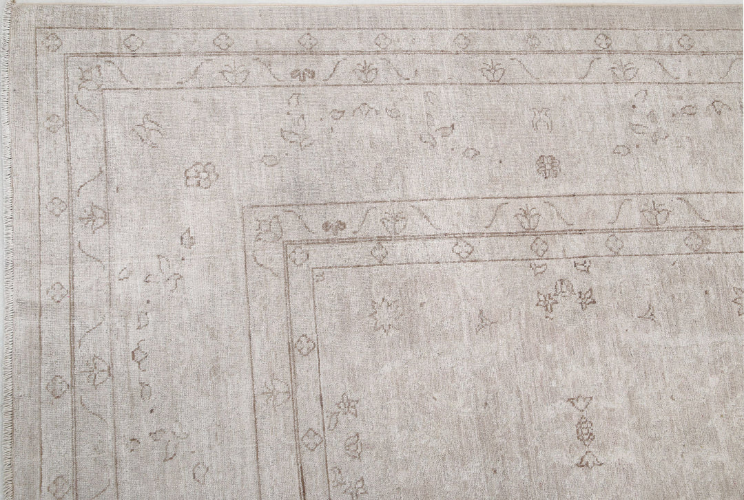 Hand Knotted Fine Serenity Wool Rug 9' 8" x 13' 9" - No. AT50248