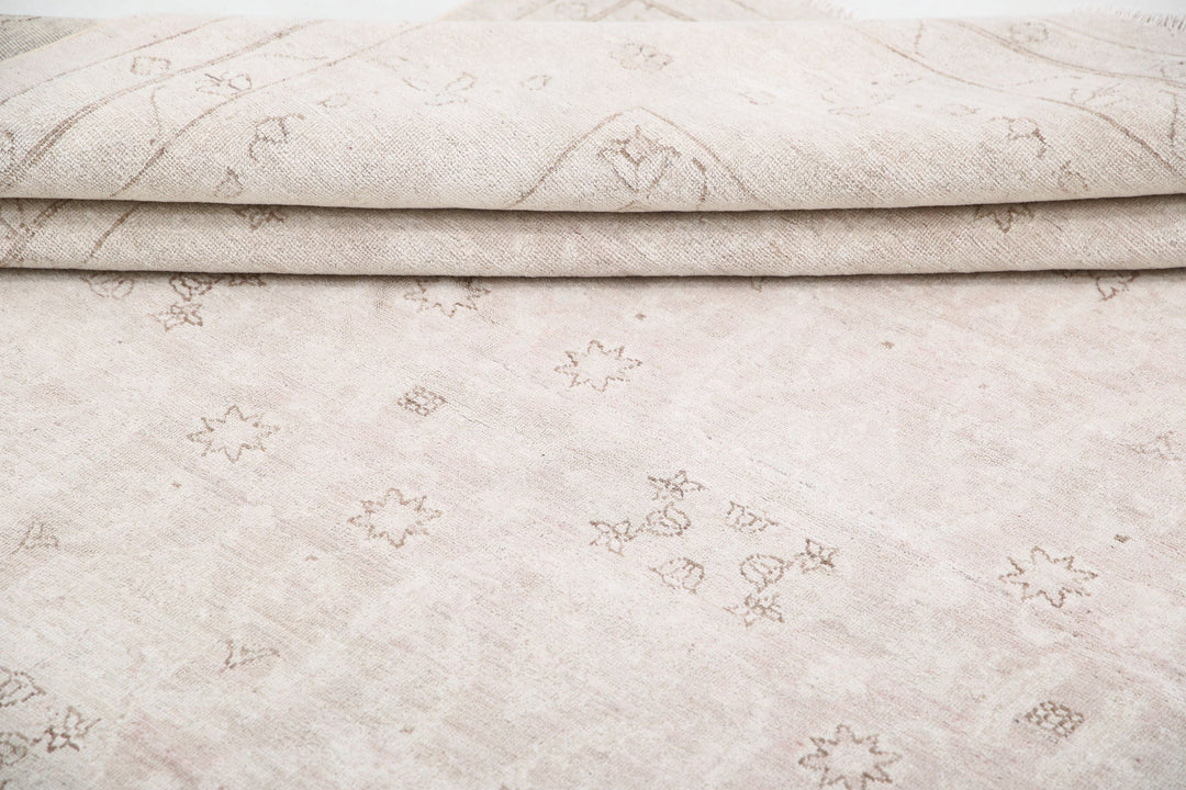 Hand Knotted Fine Serenity Wool Rug 9' 8" x 13' 9" - No. AT50248