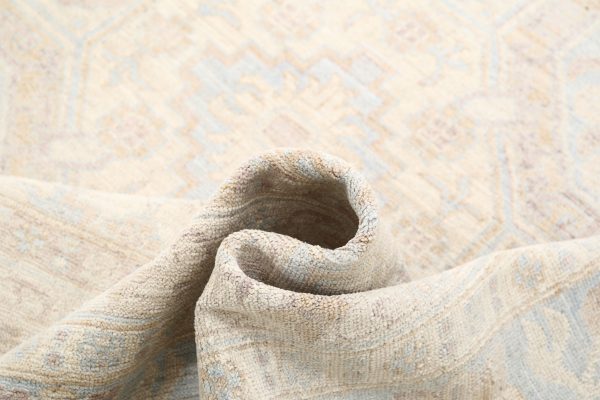 Khotan 9’ 1″ x 11’ 6″ - No. AV19718