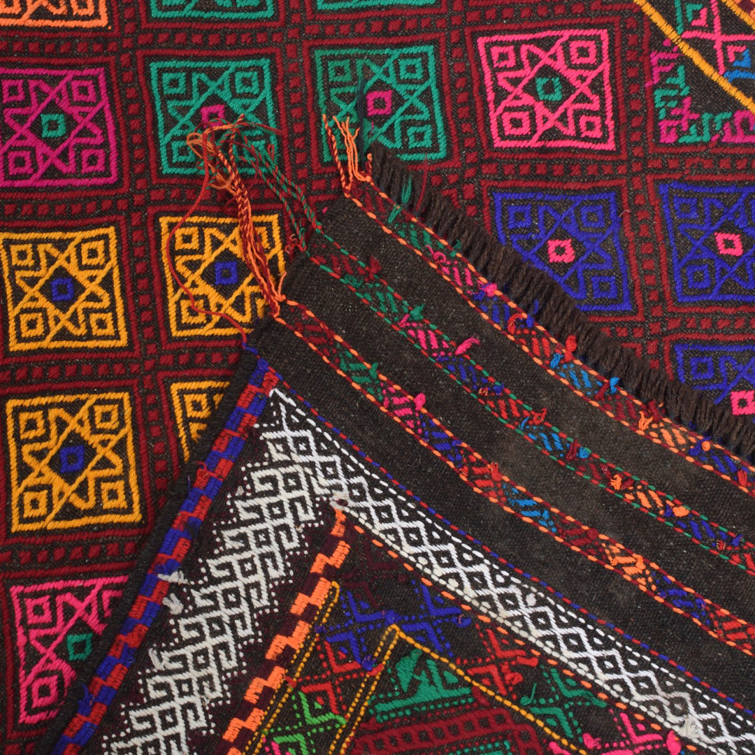 Suzuni Kilim 2'5" x 7'9" - No. AL39730