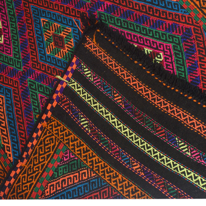 Suzuni Kilim 2' 6" x 10' 8" - No. AL83247