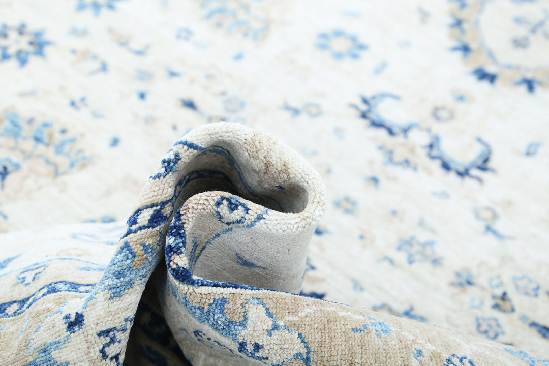 Hand Knotted Serenity Wool Rug 5' 8" x 8' 0" - No. AT32820