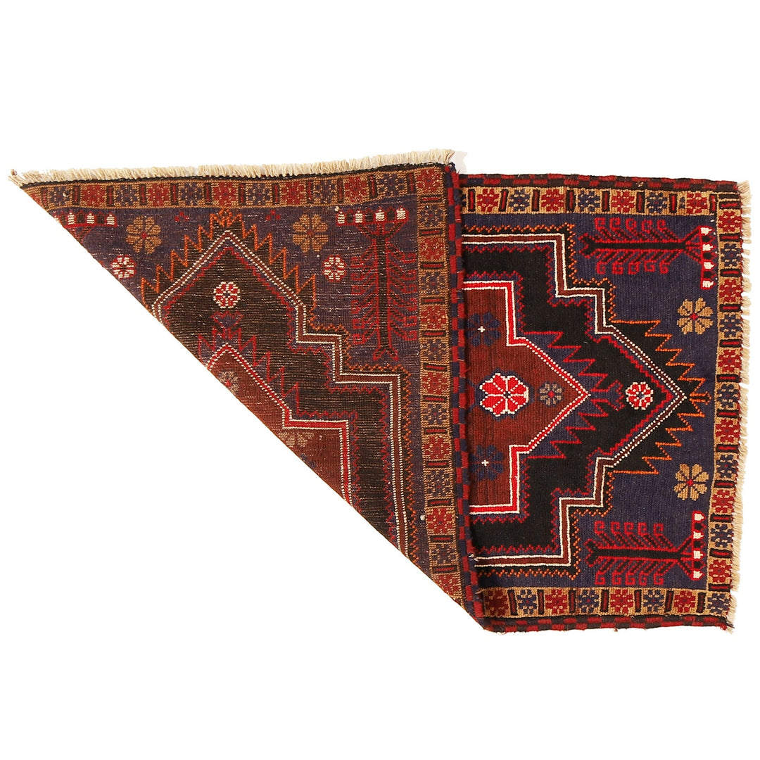 Baluchi Rug 2' 6" x 4' 3" - No. AL79112