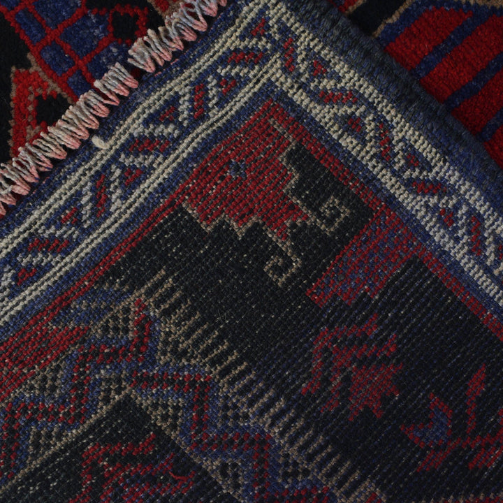 Prayer Rug 2' 8" x 4' 3" - No. AL66275