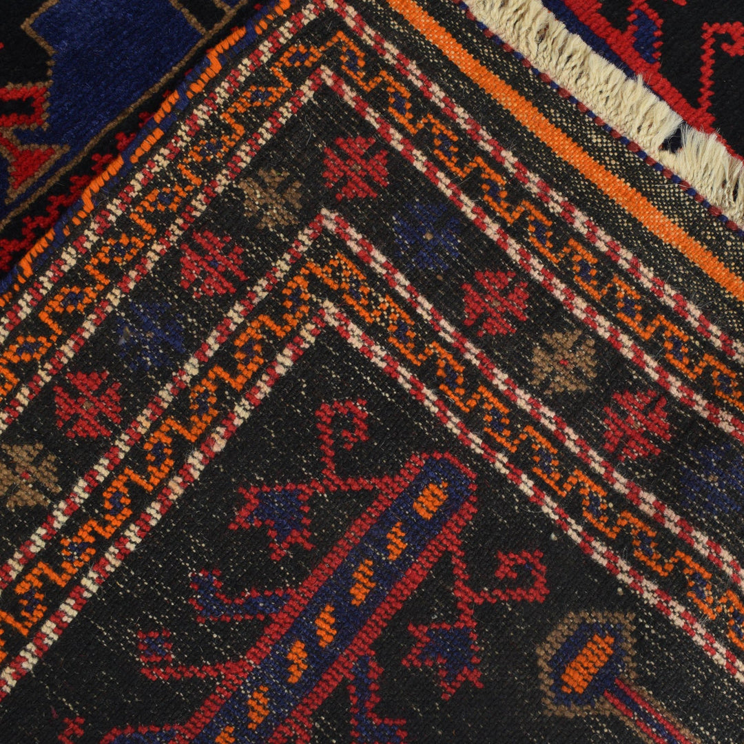 Afghan Prayer Rug 3'0" x 4'4" Hand-Knotted border