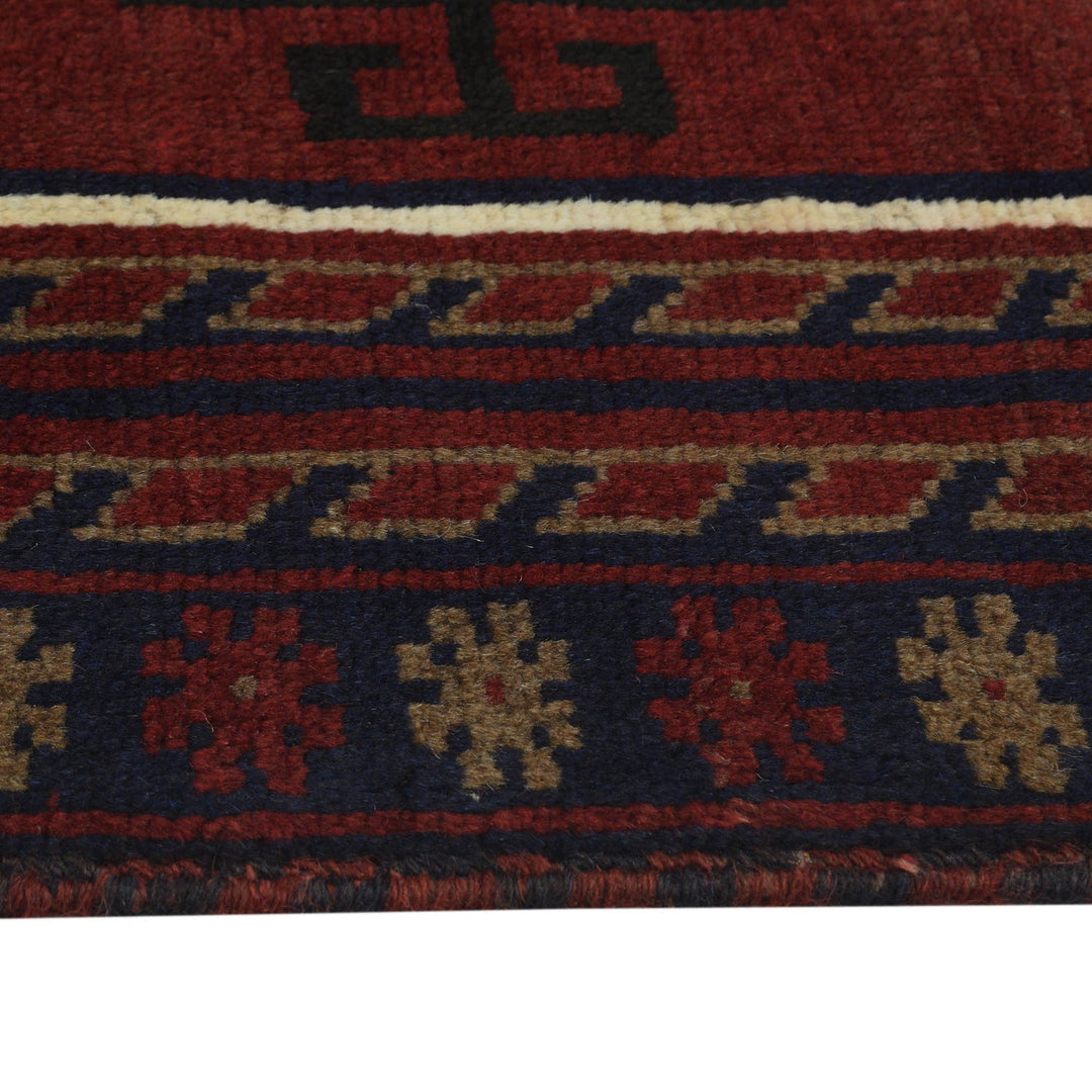 Baluchi Rug 2' 7" x 4' 0" - No. AL69146