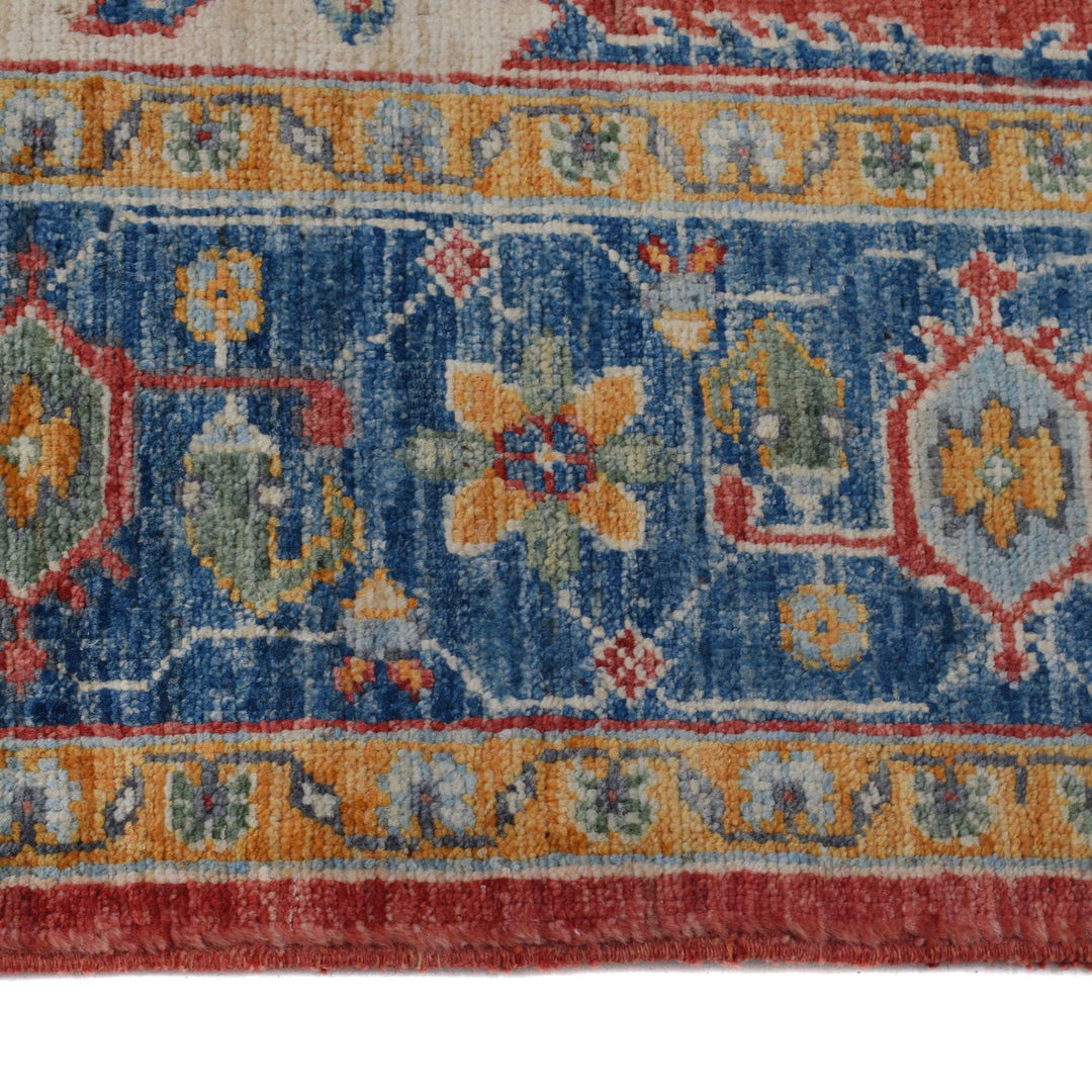 Serapi Rug 5' 6" x 7' 8" - No. AL70355