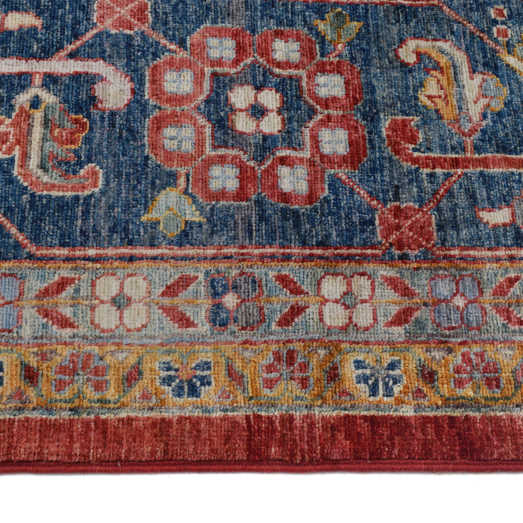 Serapi Rug 9' 9" x 13' 8" - No. AL26700