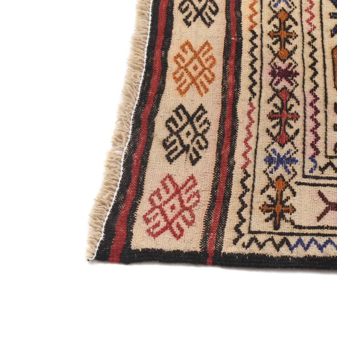 Soumak Kilim 4' 3" x 6' 2" - No. AL28786