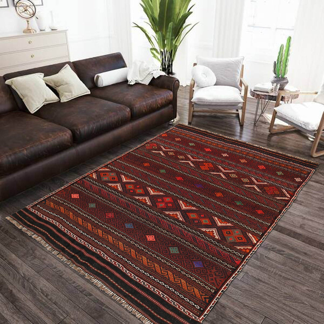 Laghari Kilim 4' 2" x 5' 5" - No. AL16347