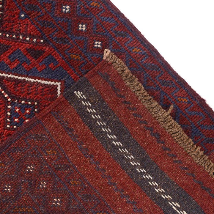 Mashwani Runner 1' 9" x 7' 8" - No. AL16217