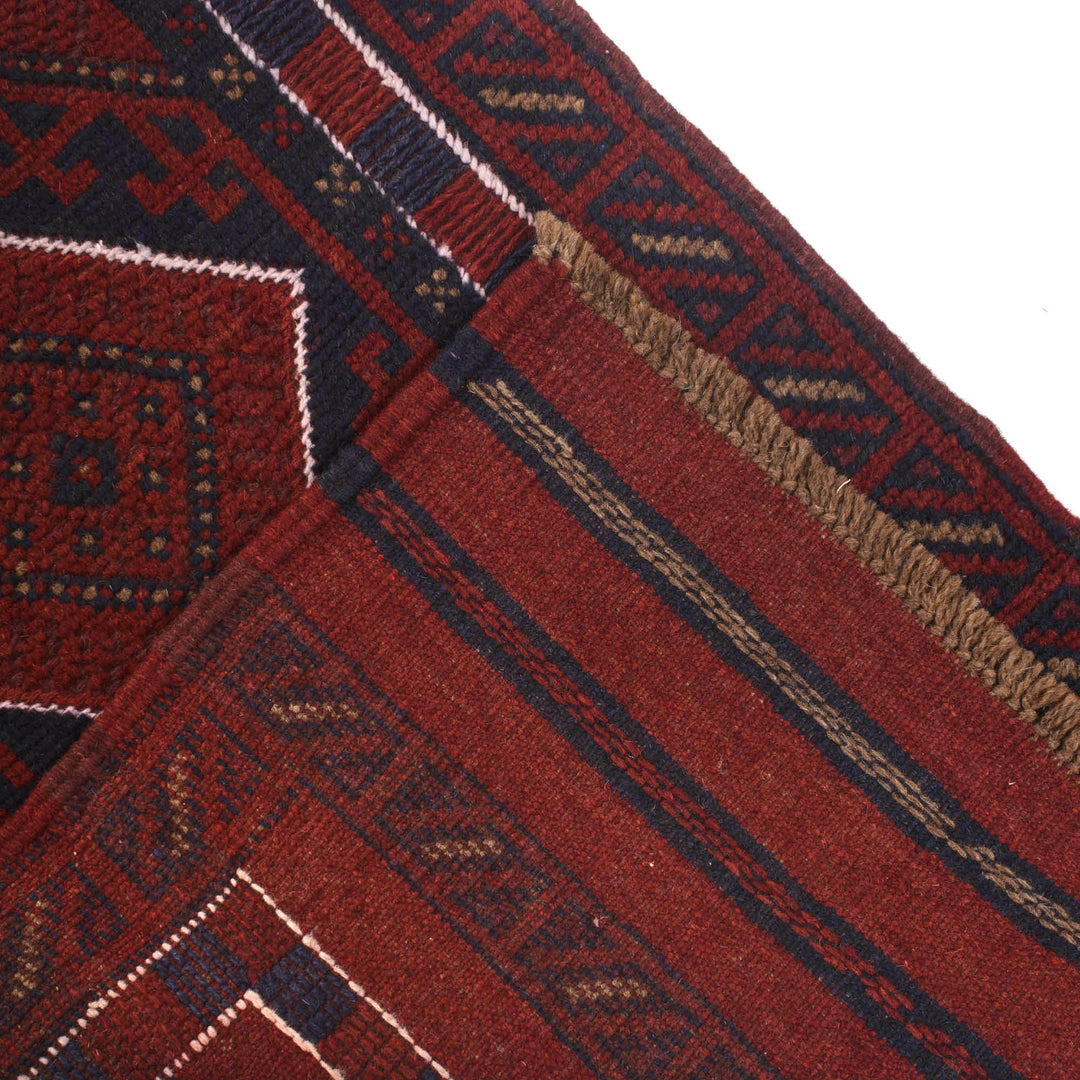 Mashwani Runner 1' 9" x 7' 8" - No. AL93212