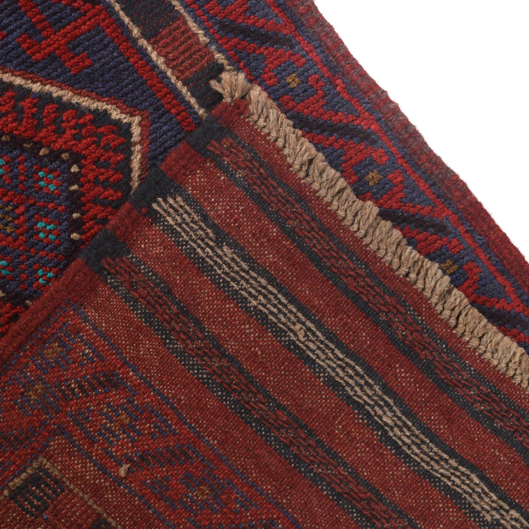 Mashwani Runner 1' 9" x 8' 1" - No. AL23450