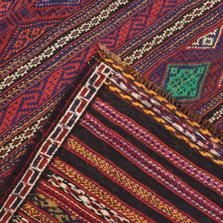 Laghari Kilim 3' 6" x 6' 3" - No. AL84233