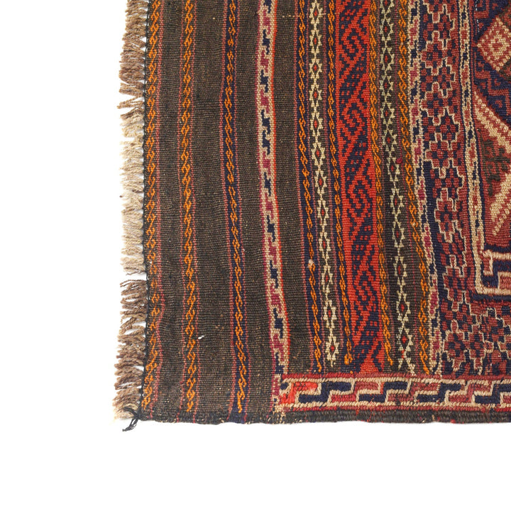 Laghari Kilim 4' 1" x 5' 6" - No. AL76629