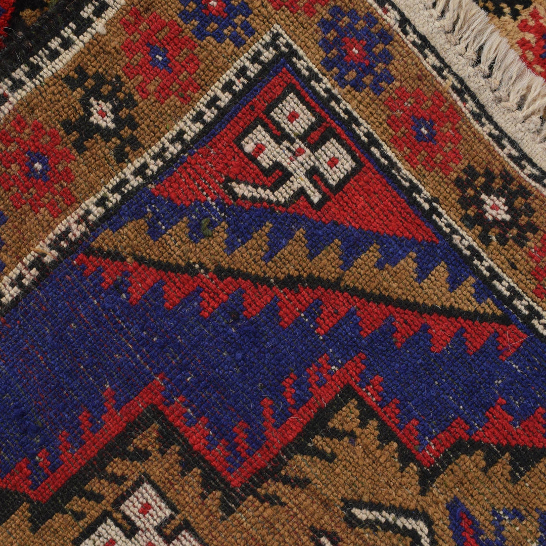 Baluchi Rug 2' 6" x 4' 9" - No. AL85769