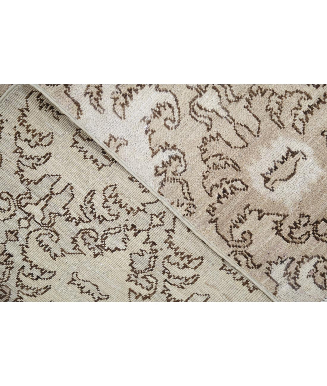 Hand Knotted Artemix Wool Rug 4' 4" x 5' 4" - No. AT23219