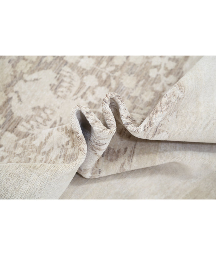 Hand Knotted Fine Serenity Wool Rug 6' 0" x 8' 3" - No. AT41390