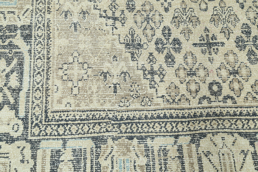 Hand Knotted Vintage Persian Hamadan Wool Rug 6' 10" x 9' 8" - No. AT27590