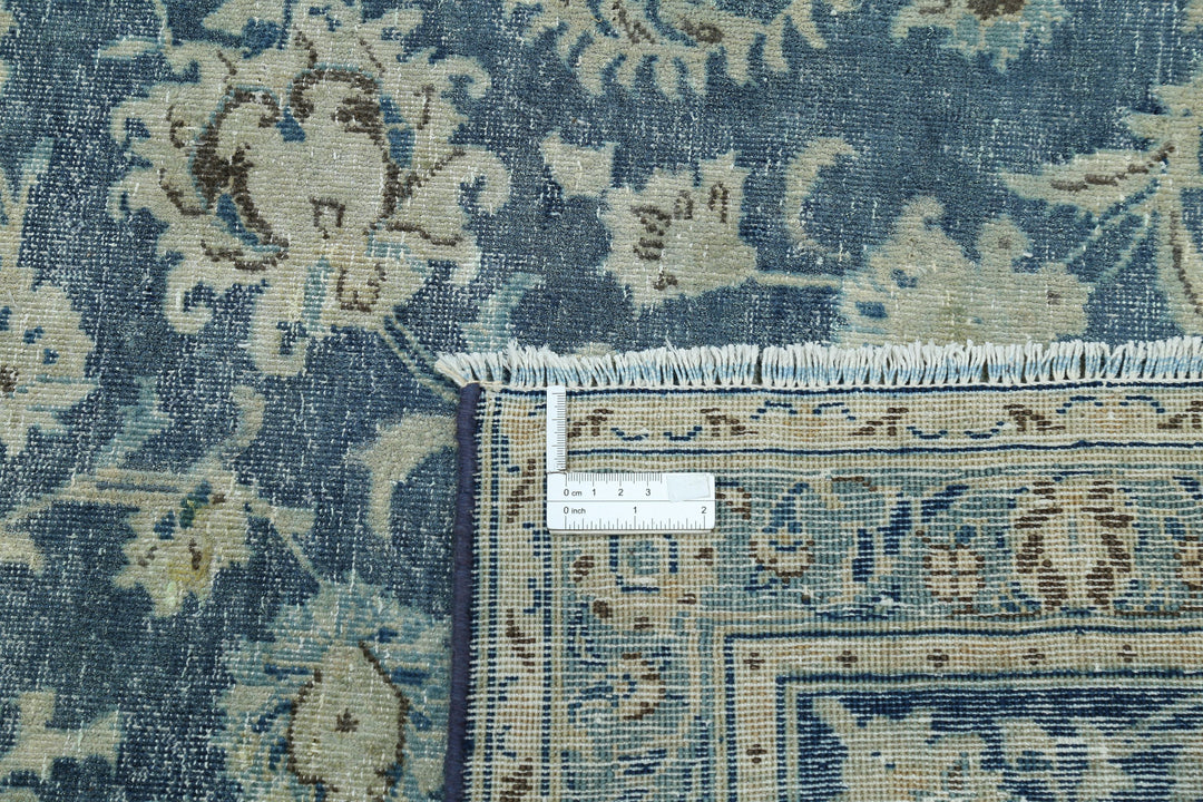 Hand Knotted Vintage Persian Kashan Wool Rug 8' 8" x 12' 0" - No. AT35908