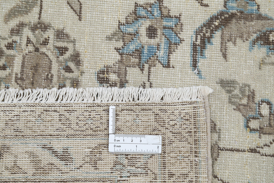 Hand Knotted Vintage Persian Kashan Wool Rug 9' 7" x 13' 1" - No. AT69108