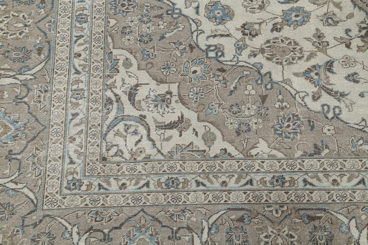 Hand Knotted Vintage Persian Kashan Wool Rug 9' 7" x 13' 1" - No. AT69108