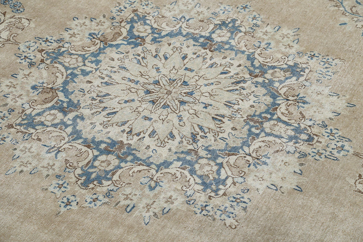 Hand Knotted Vintage Persian Kerman Wool Rug 9' 10" x 16' 2" - No. AT58657