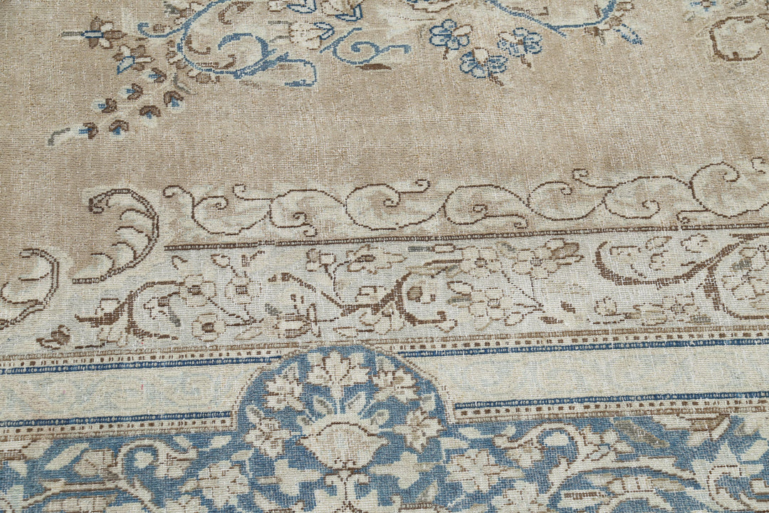 Hand Knotted Vintage Persian Kerman Wool Rug 9' 10" x 16' 2" - No. AT58657