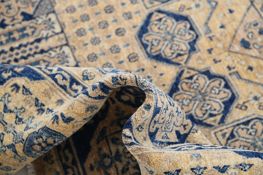 Hand Knotted Mamluk Wool Rug 6' 5" x 9' 4" - No. AT99210