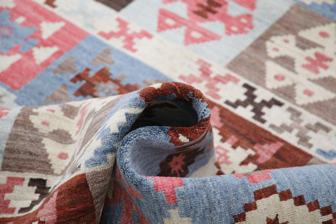 Hand Knotted Modcar Wool Rug 5' 6" x 7' 8" - No. AT48064