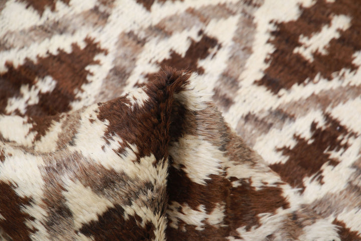 Hand Knotted Tribal Moroccan Wool Rug 3' 1" x 4' 11" - No. AT43232