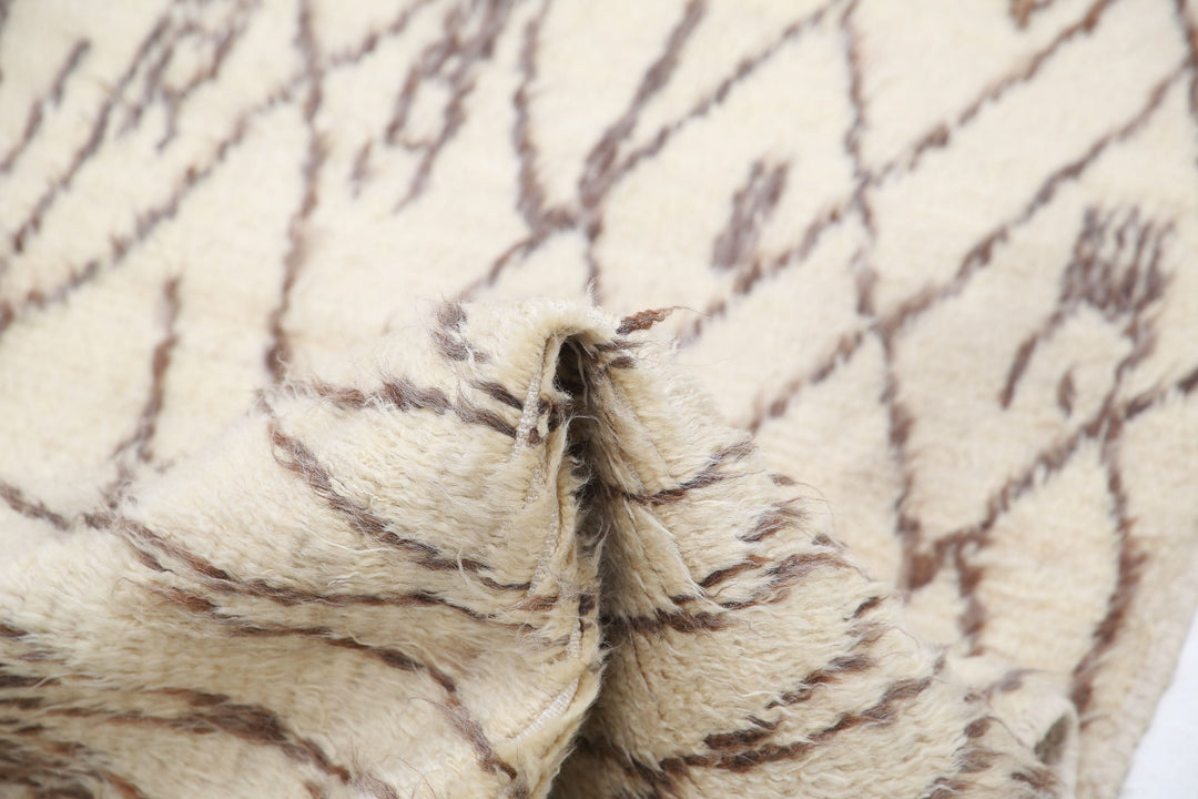 Hand Knotted Tribal Moroccan Wool Rug 2' 7" x 9' 7" - No. AT80720