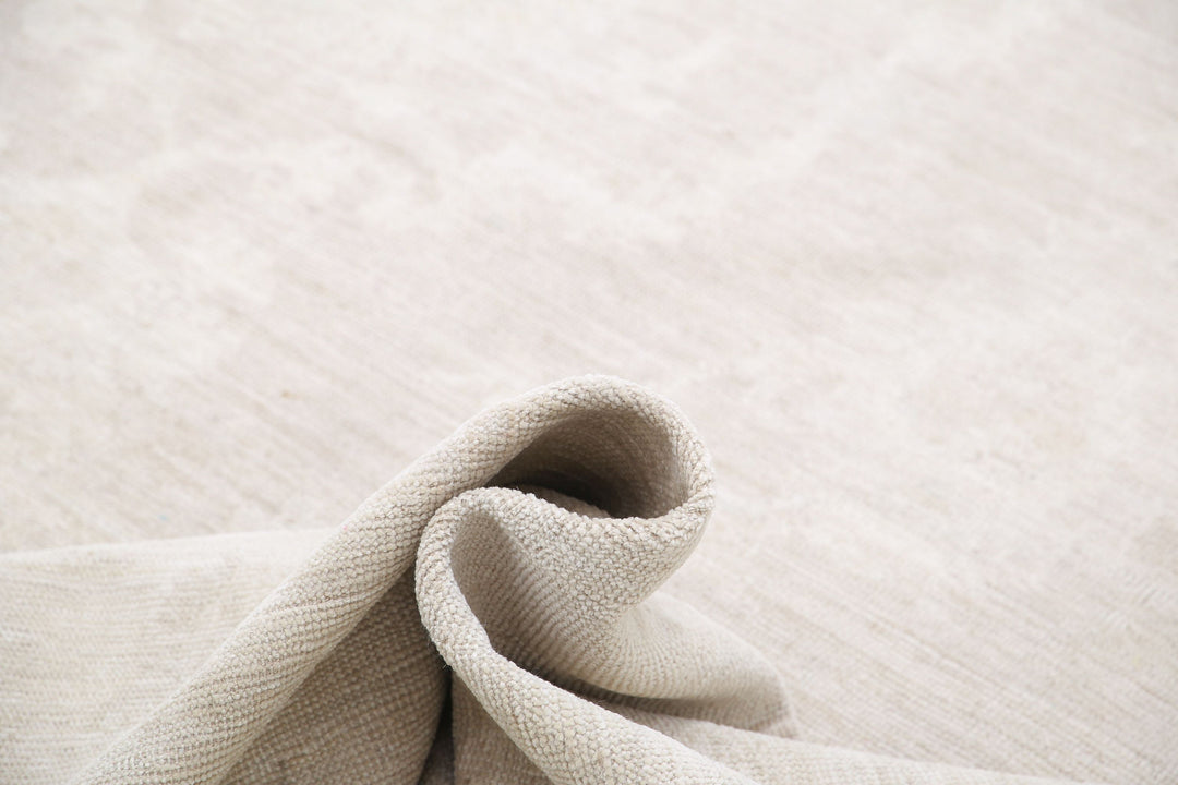 Hand Knotted Oushak Wool Rug 9' 11" x 13' 6" - No. AT98284