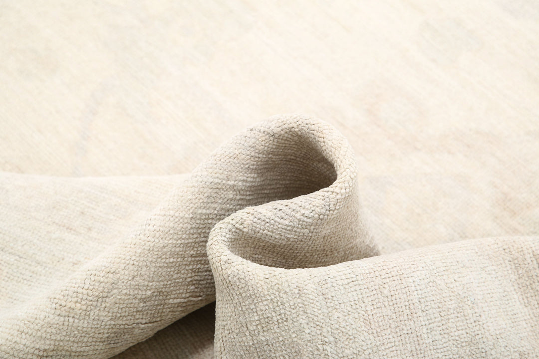 Hand Knotted Oushak Wool Rug 9' 11" x 13' 1" - No. AT15453