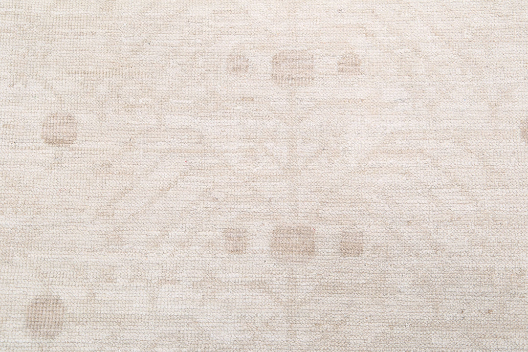 Hand Knotted Oushak Wool Rug 7' 11" x 9' 5" - No. AT93518