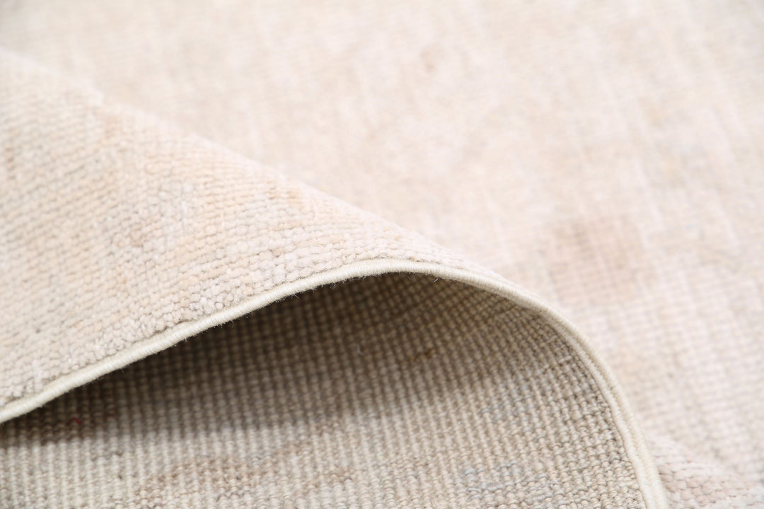 Hand Knotted Oushak Wool Rug 7' 11" x 9' 5" - No. AT93518