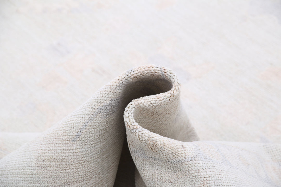 Hand Knotted Oushak Wool Rug 7' 11" x 10' 9" - No. AT92748