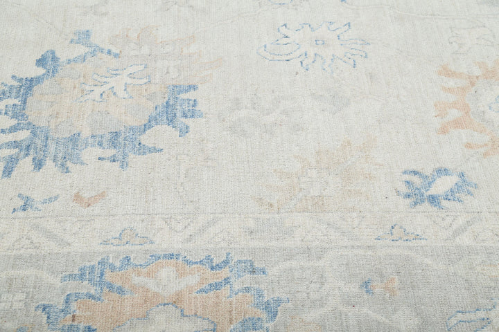 Hand Knotted Oushak Wool Rug 9' 8" x 13' 8" - No. AT31144