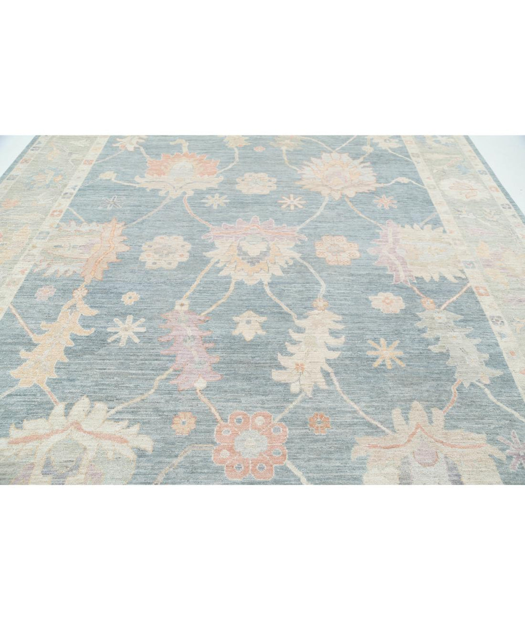 Hand Knotted Oushak Wool Rug 10' 0" x 13' 7" - No. AT95862