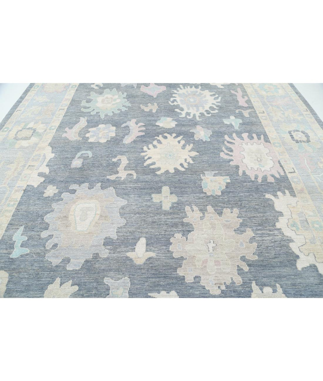 Hand Knotted Oushak Wool Rug 10' 2" x 13' 10" - No. AT70912