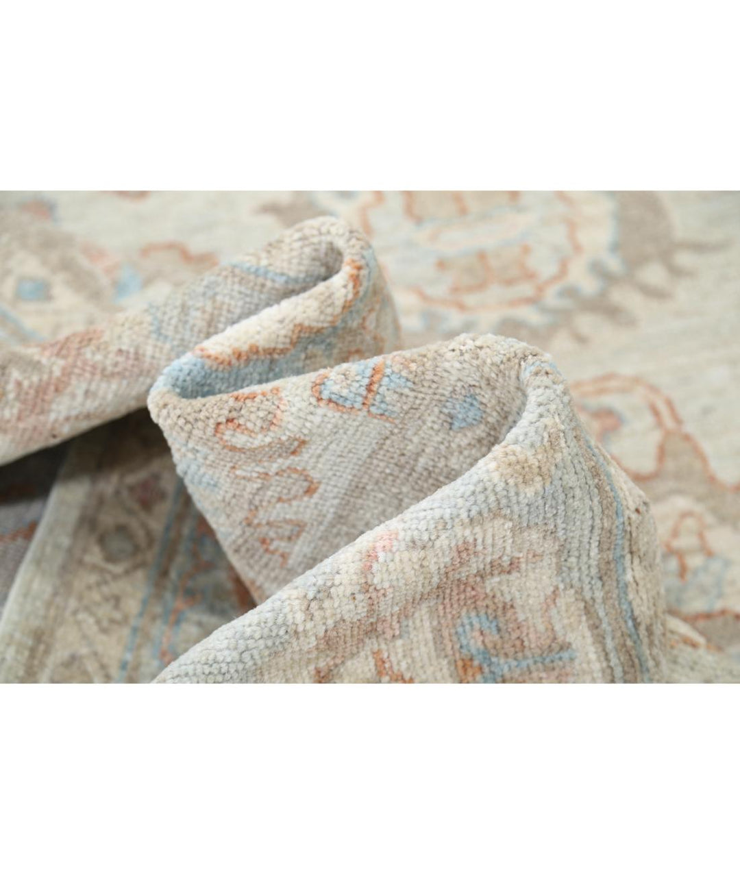 Hand Knotted Oushak Wool Rug 7' 9" x 9' 9" - No. AT82670